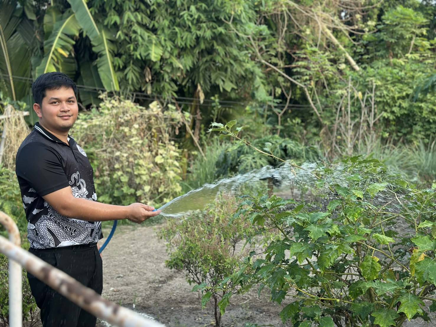 ปฏิบัติการ "Quick Win" 90 วัน ปลูกผักสวนครัว เพื่อสร้างความมั่นคงทางอาหาร สู้ภัยวิกฤตด้วยวิธีพอเพียง